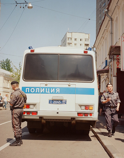 Police near Tagansky district court in Moscow during the hearing of the Pussy Riot case on July 4, 2012